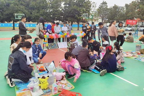 低碳環保易物節 閑置物品變寶貝，漯河育才小學小換客在行動